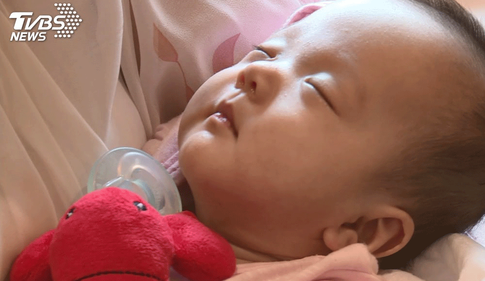 試管雙胞胎早產仍保1嬰，機率萬分之一