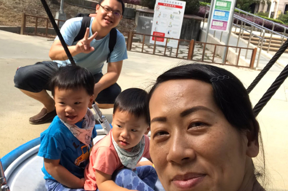 高齡取卵9次終於抱得雙寶回家